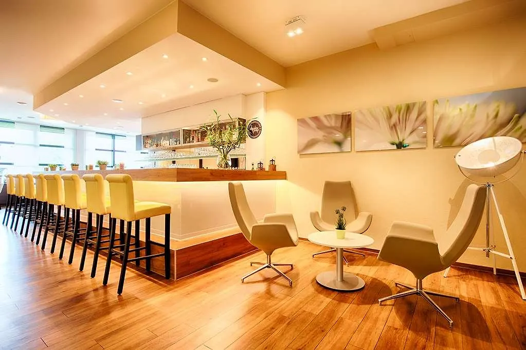 ****  Garner Hotel Erlangen Sud By Ihg Germany