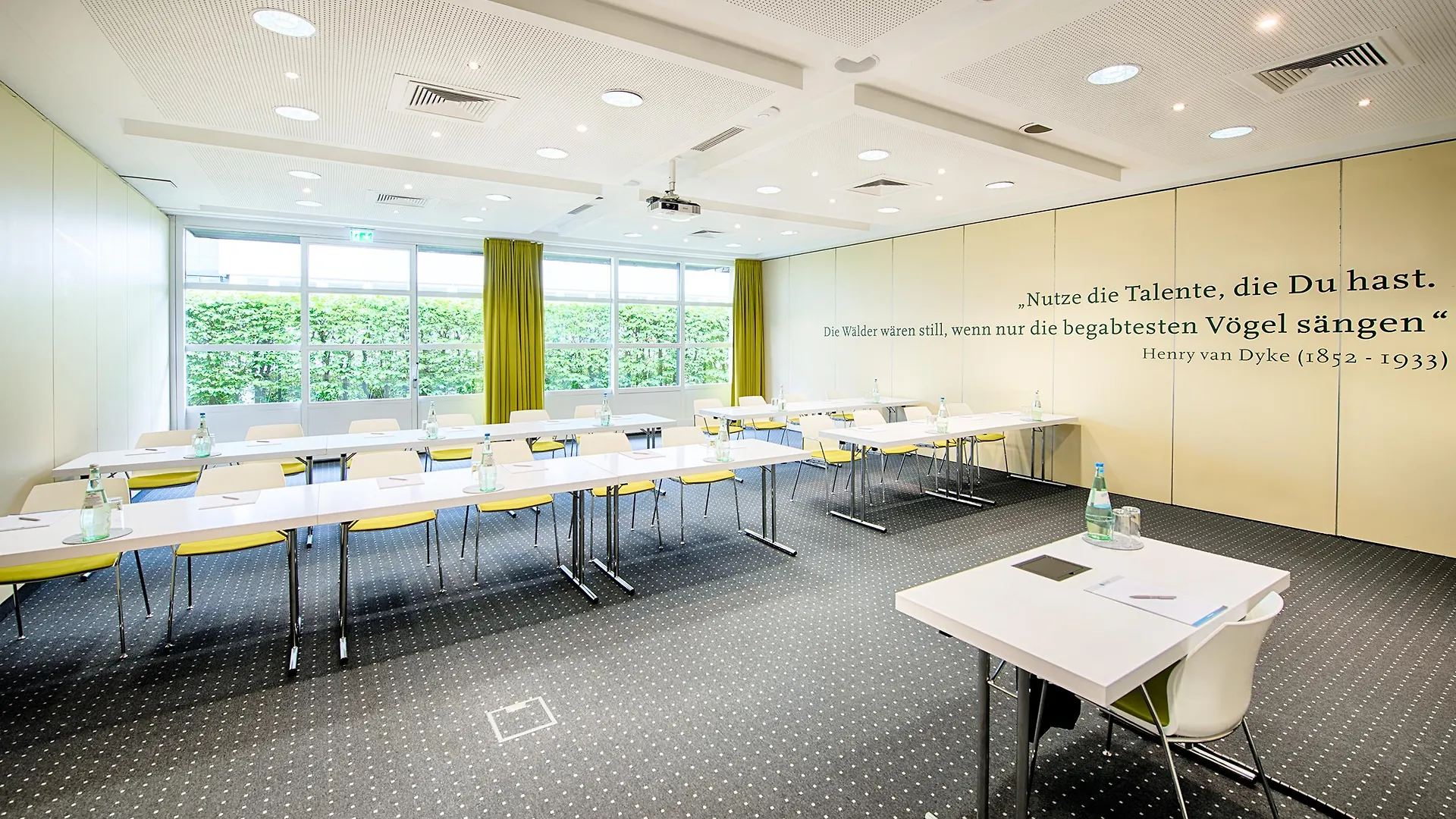 Garner Hotel Erlangen Sud By Ihg 4*,