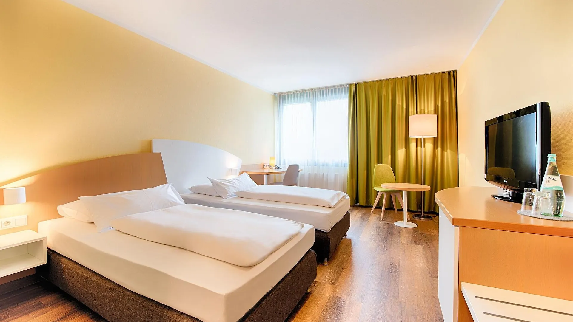Garner Hotel Erlangen Sud By Ihg